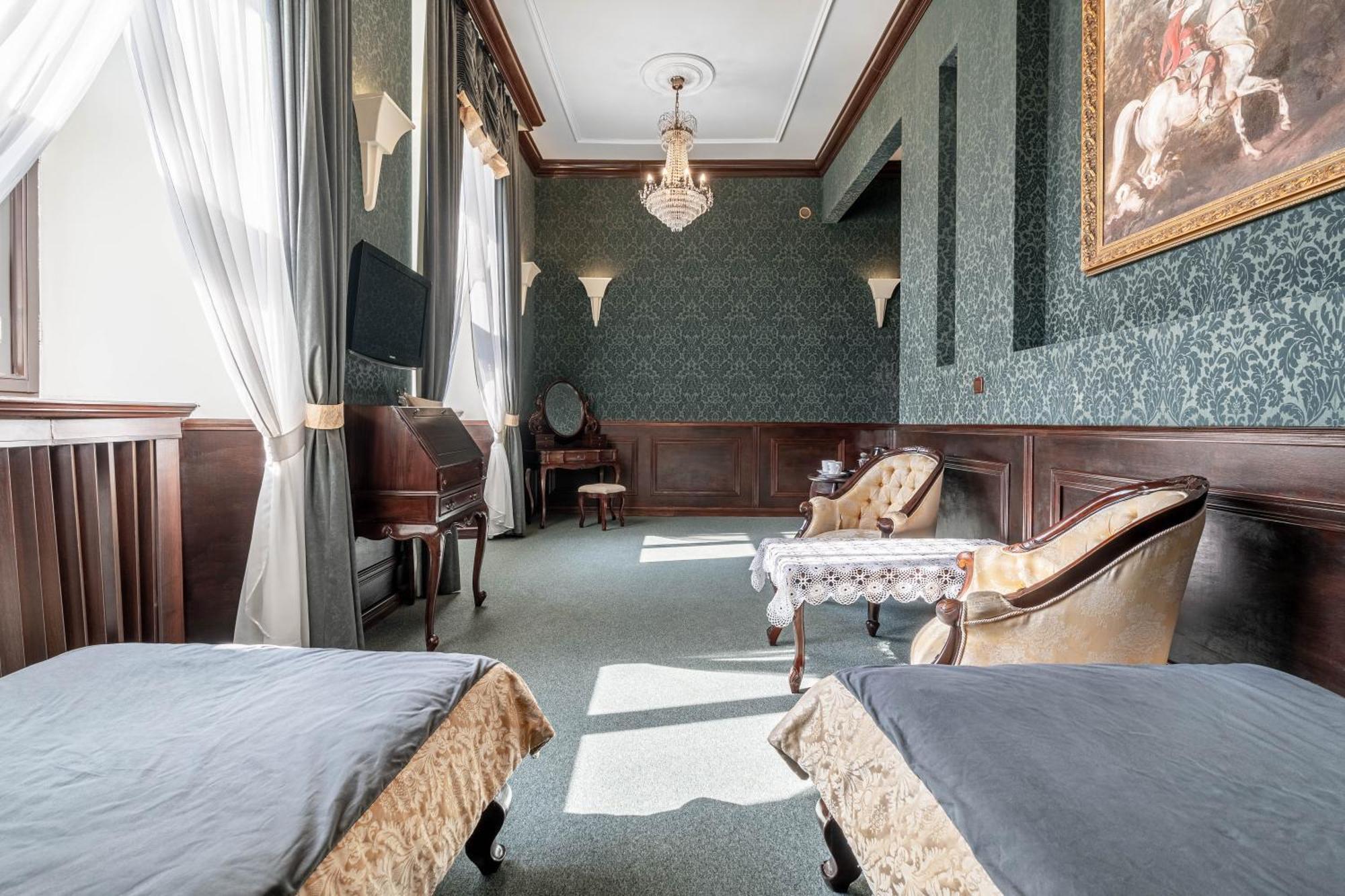 Aparthotel Zamek Uniejow Exteriér fotografie