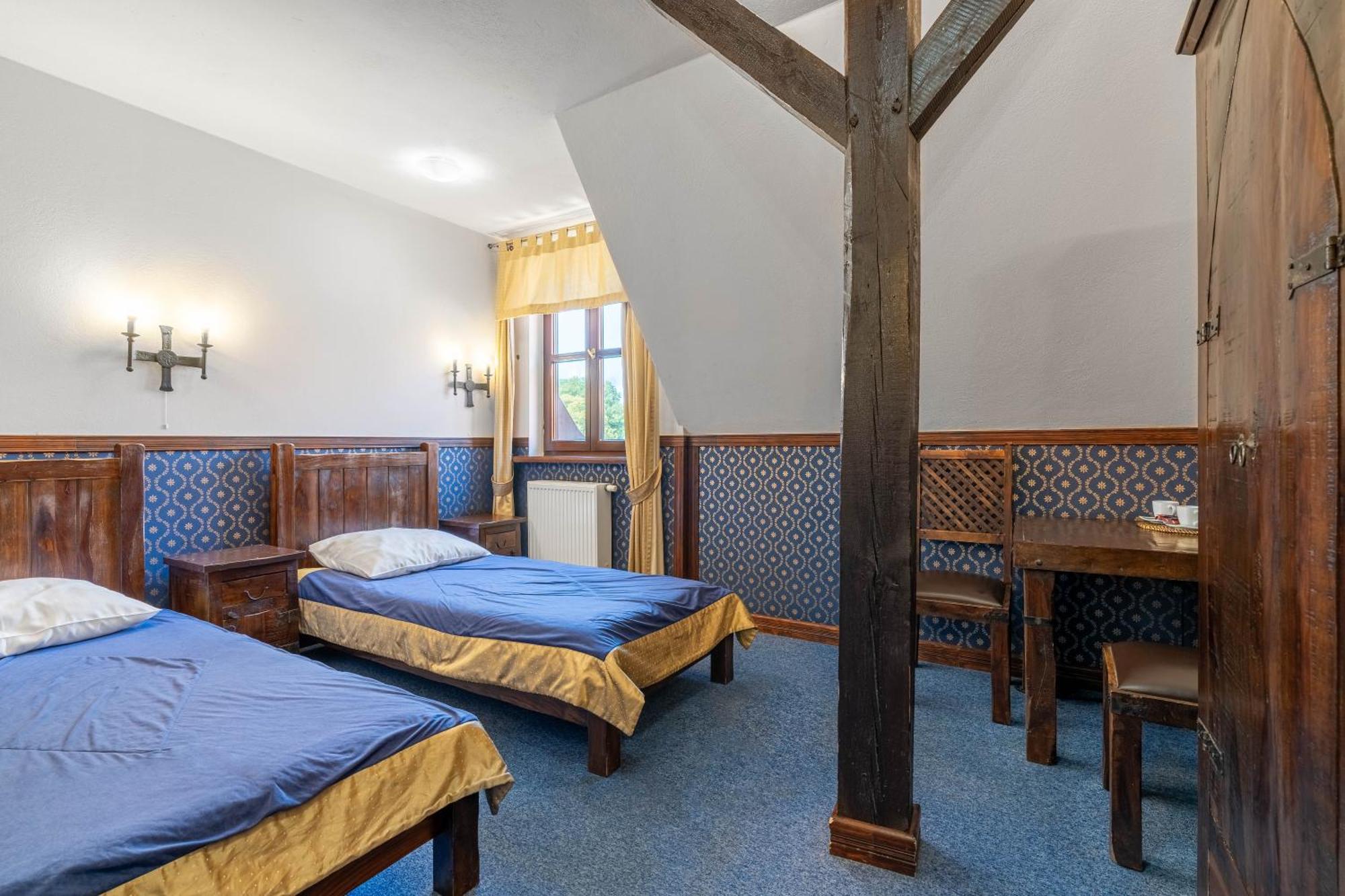 Aparthotel Zamek Uniejow Exteriér fotografie